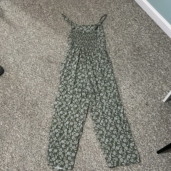 Girls small strap jump suit - Picture 2 of 2